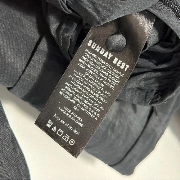 Aritzia Sunday Best Black Ruched Blouse - Picture 9 of 9